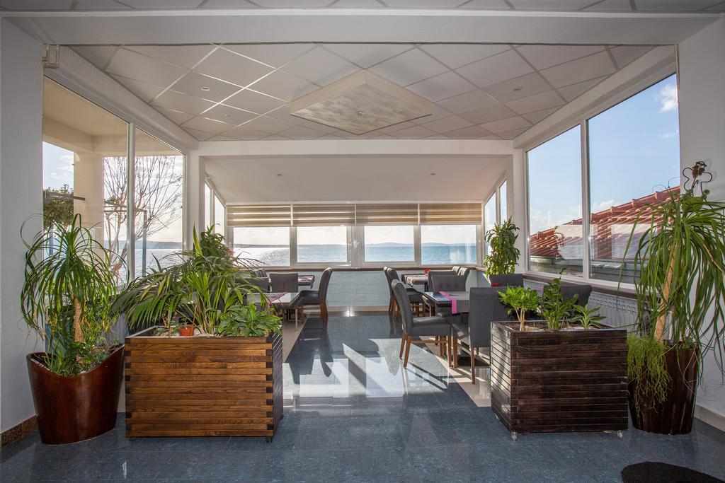 Villa Mario Podstrana Luaran gambar