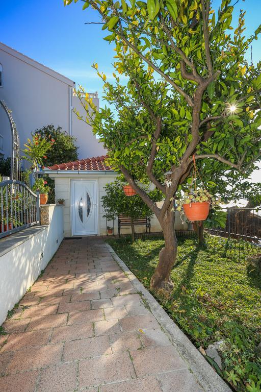 Villa Mario Podstrana Luaran gambar